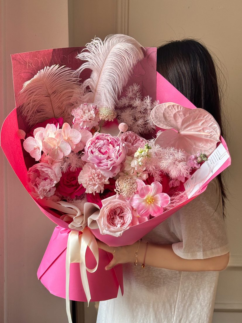 女王芍药康乃馨花束