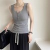 【美背系】9802排扣别致防走光纽扣螺纹韩版修身宽肩带无袖上衣-喜出 商品缩略图1