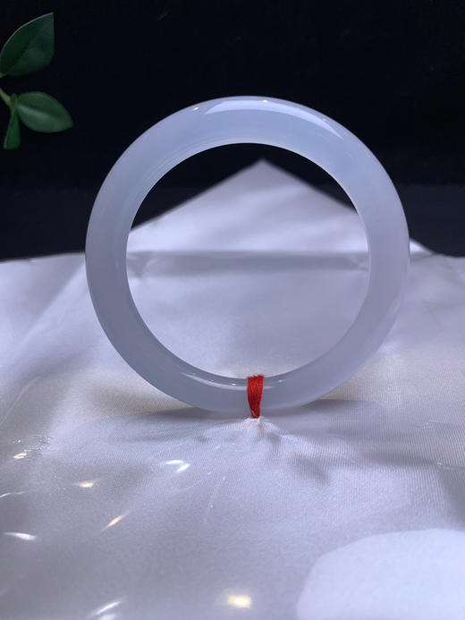 612824，53冰底白月光细圆条，纯净干净，冰冰的，很秀气 商品图1