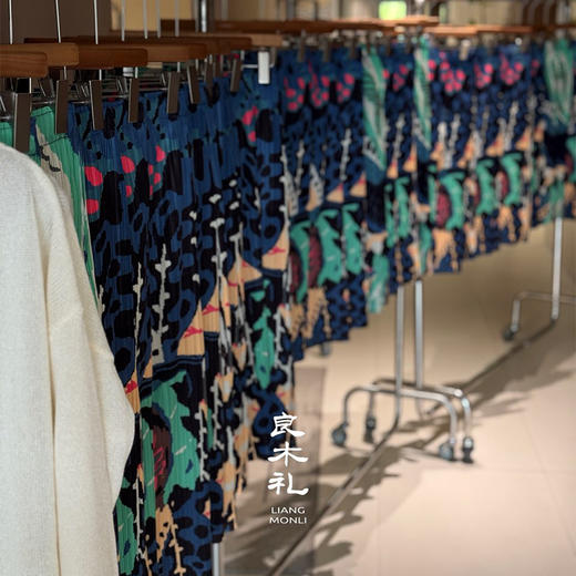 【现货】良木礼花色半裙（0415989） 商品图2