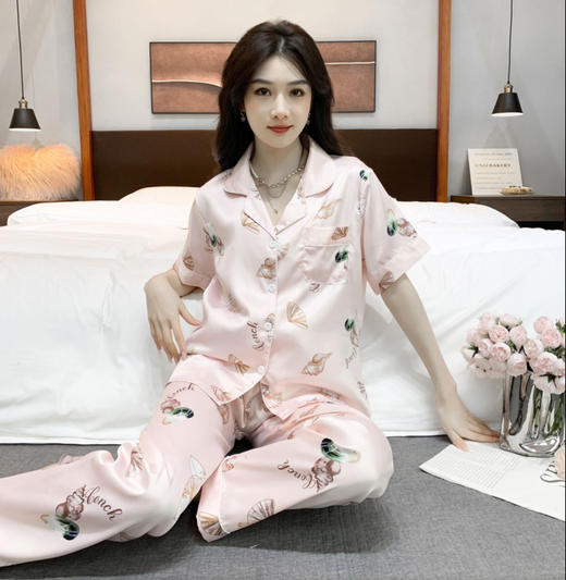 【冰丝触感☁️ 夏日必备】高级感轻奢家居服✨清凉又显瘦外穿都超有范儿！冰丝睡衣  高级感轻奢薄款家居服 商品图0