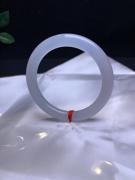612824，53冰底白月光细圆条，纯净干净，冰冰的，很秀气 商品图0