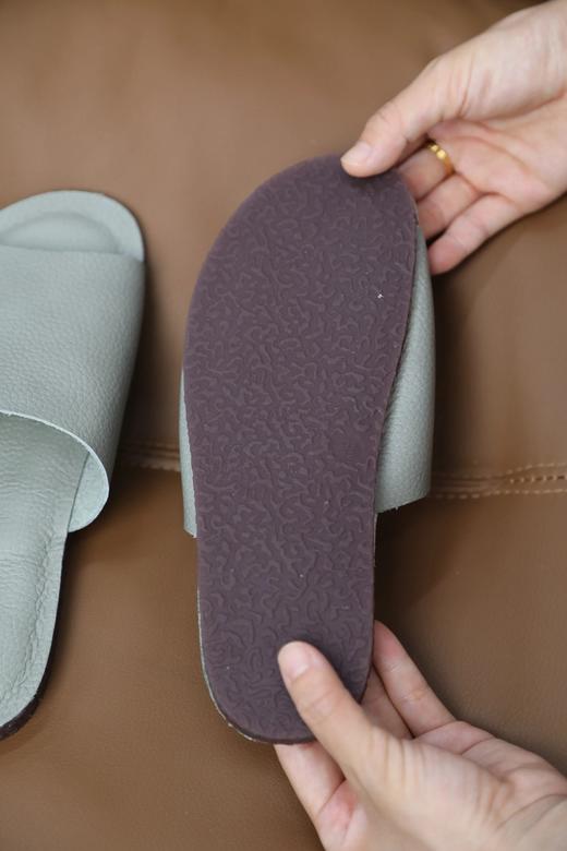 LPIUTY品牌直发！手工超软牛皮拖鞋 B032506 商品图7