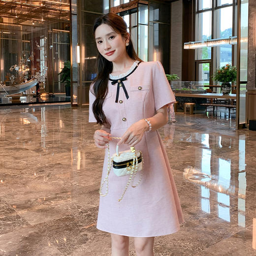 奢姿大码女装2025夏季减龄蝴蝶结俏皮连衣裙胖妹妹时尚小香风裙子9952853295 商品图1