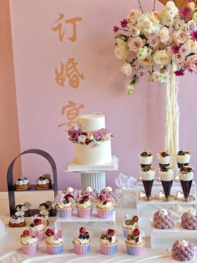 订婚甜品台
