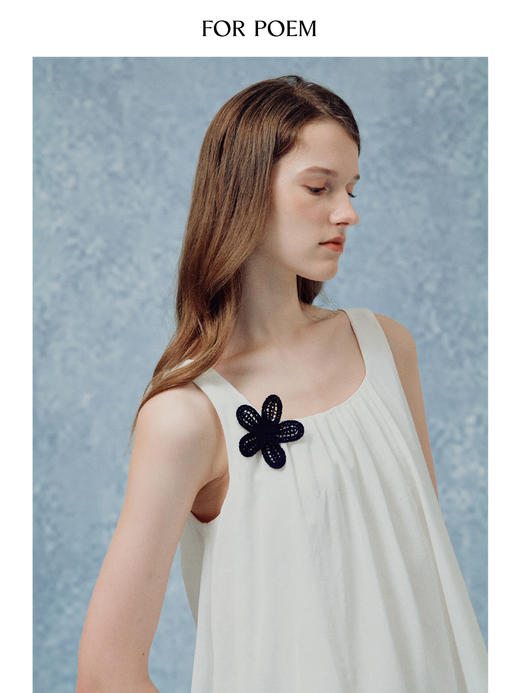 ForPoem 现货 25/SS原创设计假两件方领可拆卸花朵胸针刺绣连衣裙 商品图3