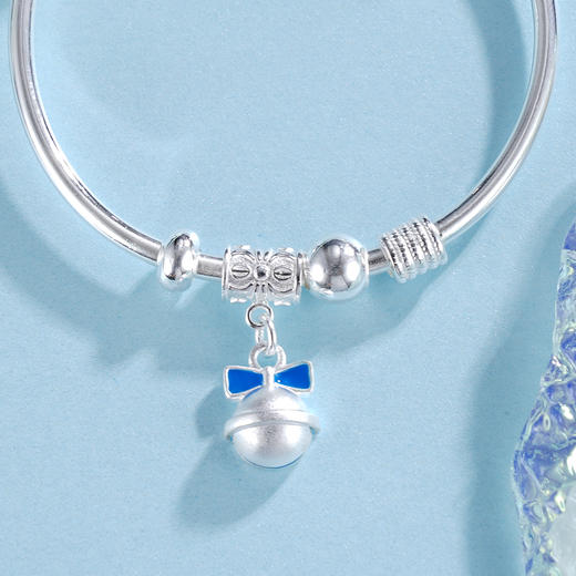 子佩集S999银【祥铃雅宝】童镯【ZZSZ005】纯银蓝色蝴蝶结铃铛2504 商品图3