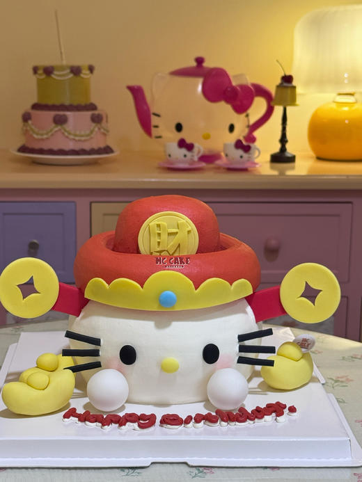 财神爷KT猫立体头像蛋糕【红色部分色素较重】 商品图0