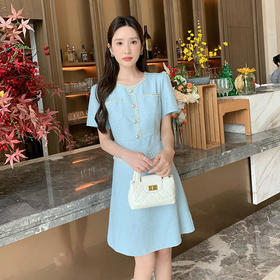 奢姿大码女装2025夏季时尚减龄圆领连衣裙胖妹妹气质纽扣织带裙子9952869695