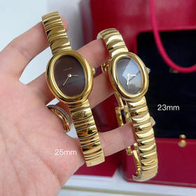 卡地亚浴缸Baignoire1920手镯系列，进口瑞士石英机芯，316L精钢表壳表扣，剑型黄金色指针，标志性金色logo印记，弧形水晶镜面，极简黑色表盘，展现复古单色美学❕❕❕