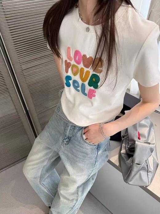 【重工精致T恤】彩色字母重工刺绣短袖T恤-喜出 商品图6