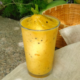 芒果百香果果昔  Mango & passionfruit yoghurt smoothie