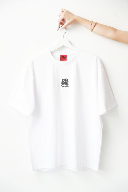 胸口印花tee，限量联名的喔！！基础圆领全棉平纹针织t恤C050466 商品图4