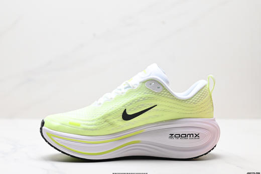 耐克NIKE VOMERO 18 PLUS舒适减震防滑低帮跑步鞋HM6805-101男女鞋 商品图2