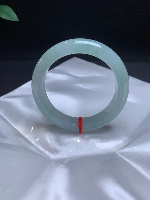 612843，55.2晴水底手镯，整条带淡淡的底色、清新干净、很秀气 商品图3