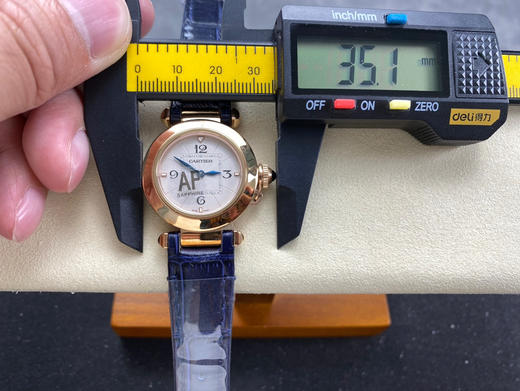 AF 卡地亚帕莎30mm PASHA DE CARTIER女士腕表 神巨作 火爆来袭 ❕❕
AF的精工细制 很好的诠释 正品的神韵，采用瑞士原装进口的机芯，堆料很足 购买原装二手表回来进行开模和制作❕ 商品图8