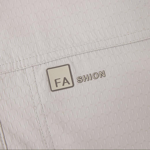 【新品上新】HX 春季翻领茄克衫外套遮肉显瘦Y105510018101 商品图3