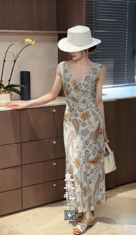 100%真丝 米底腰果花