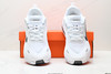 耐克NIKE VOMERO 18 PLUS舒适减震防滑低帮跑步鞋HM6805-101男女鞋 商品缩略图5