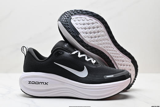 耐克NIKE VOMERO 18 PLUS舒适减震防滑低帮跑步鞋HM6805-101男女鞋 商品图4