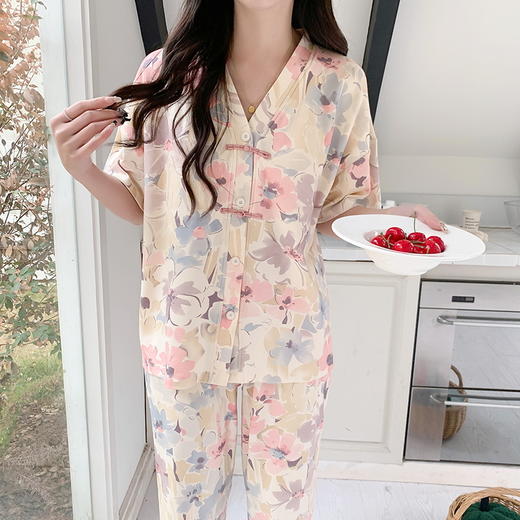 自然醒月蝶牛奶丝女士睡衣短袖长裤可外穿夏季休闲国风和服宽松两件套家居服QH 商品图4