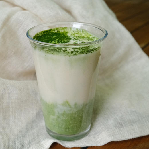 抹茶香蕉奶Banana & matcha milk smoothie 商品图0