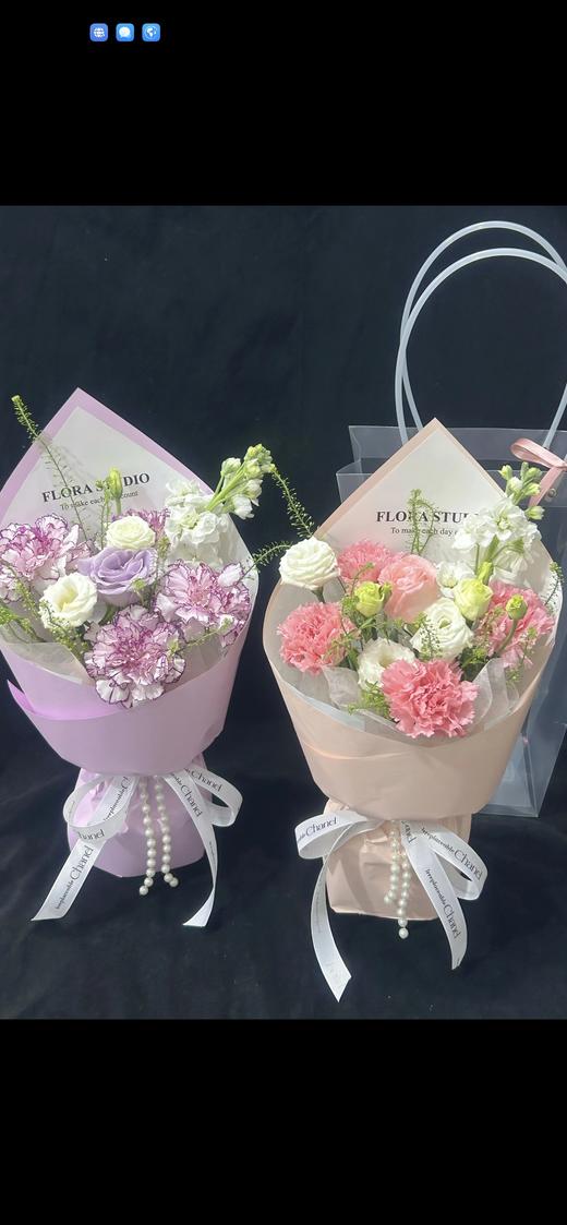 母亲节小花束 商品图1