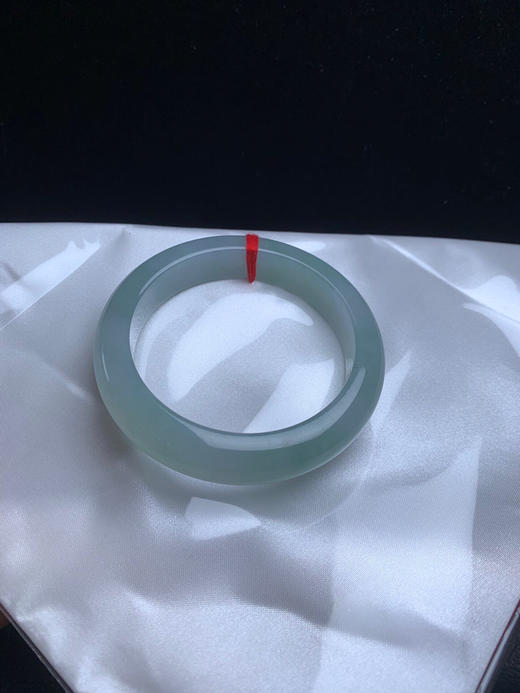 612843，55.2晴水底手镯，整条带淡淡的底色、清新干净、很秀气 商品图4