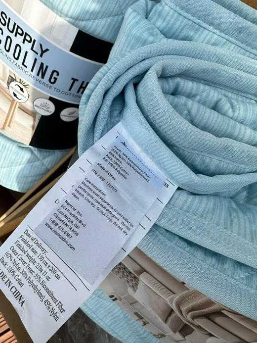 美单原单SUPPLY纯棉冷感被，客户退单，正面100%针织纯棉，内面55%（尼龙+PE）复合+45%尼龙，中间填充100%聚酯纤维，三层面料绗缝！ 商品图11