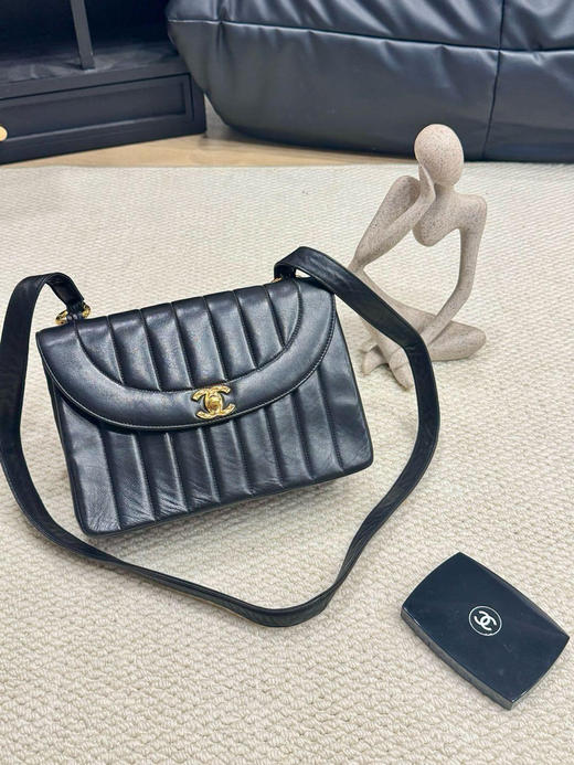 chanel  中古 黑金 斜挎包 2开 商品图0