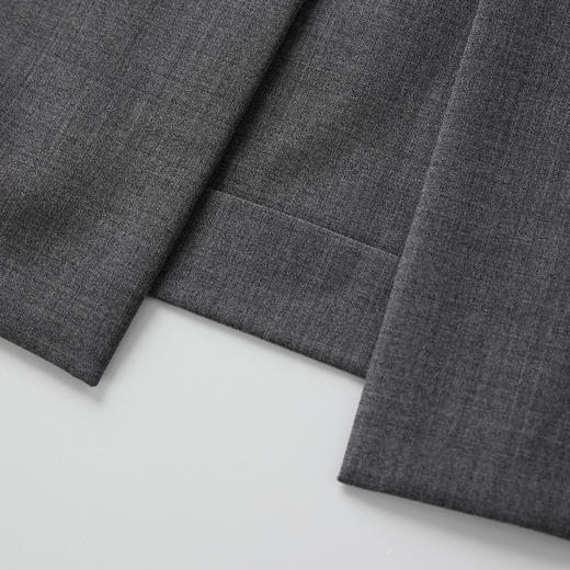 ROMI STUDIO可机洗绵羊毛混纺极简灰色花纱感直筒半裙 RWCSXD2093【发货时效25天】 商品图3