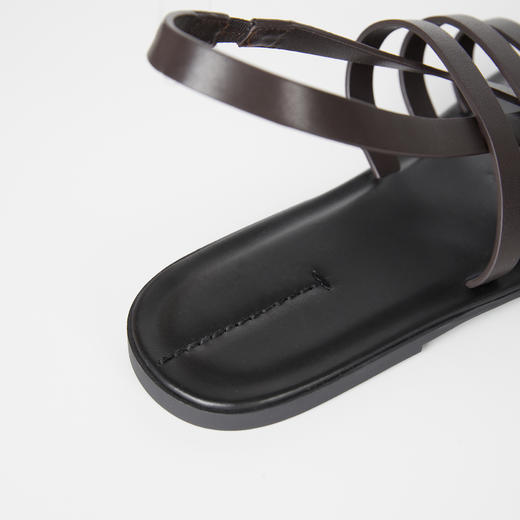 ROMI STUDIO极简度假风100%牛皮革平底夹趾罗马凉鞋 RWCRP31822 商品图4