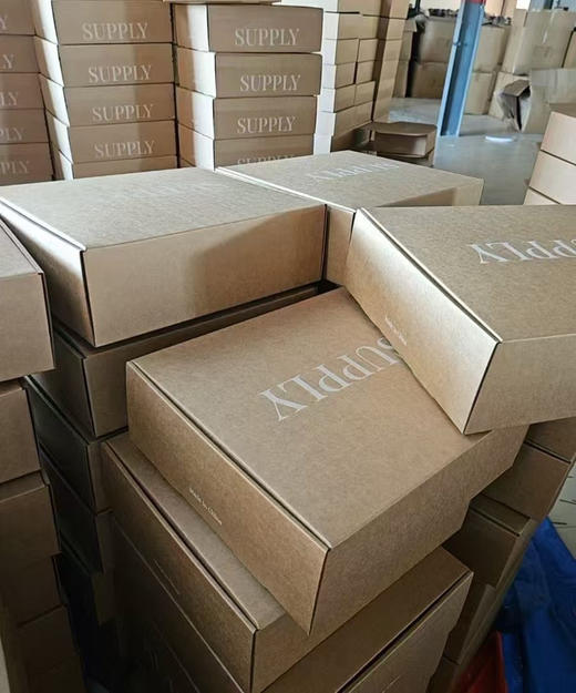 美单原单SUPPLY纯棉冷感被，客户退单，正面100%针织纯棉，内面55%（尼龙+PE）复合+45%尼龙，中间填充100%聚酯纤维，三层面料绗缝！ 商品图13