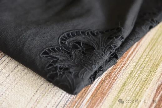 26年年初福利2~7折！黑色镂花半裙 商品图2