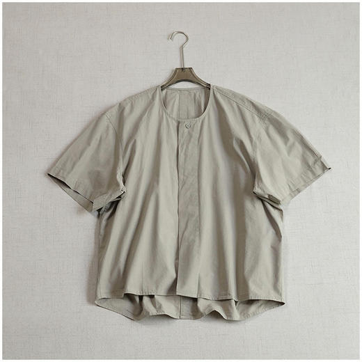 日系设计感小众圆领暗排扣短袖衬衫！2025夏季薄款宽松色棉衬衫女款！ 商品图6