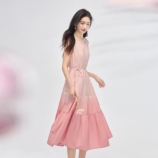 【初夏新品】熙世界约会穿搭渐变粉色无袖连衣裙女夏季收腰显瘦超好看蛋糕裙子 商品图3