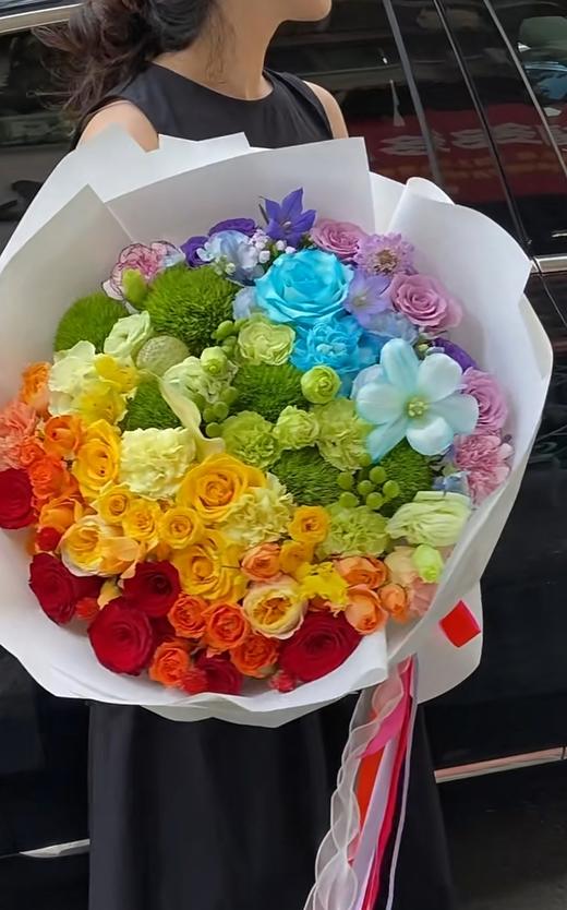 彩虹混搭花束二选一 商品图4