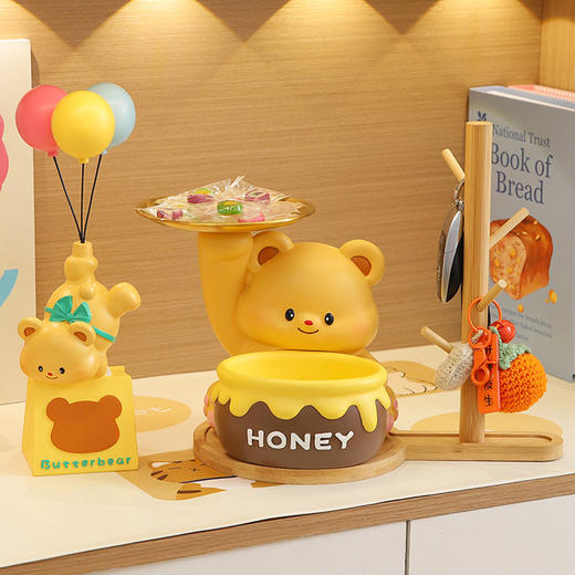 【小熊收纳创意摆件】可爱黄油小熊入户门钥匙收纳玄关摆件客厅家居鞋柜新房新家装饰品 商品图0