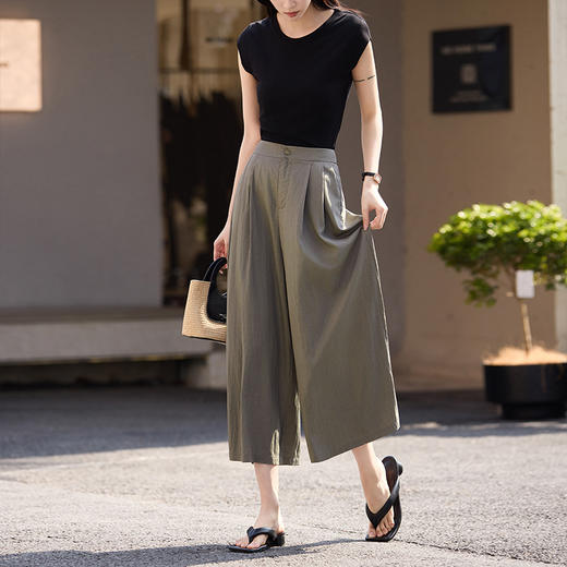 【专属特价】熙世界蓝色八分宽松阔腿裤女2025年新款夏季高腰显瘦休闲垂感裙裤 商品图3