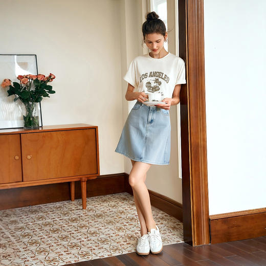 OLrain欧芮儿A摆浅蓝色牛仔中裙夏季2025新款高腰时尚百搭直筒裙 商品图2