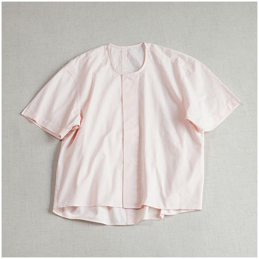 日系设计感小众圆领暗排扣短袖衬衫！2025夏季薄款宽松色棉衬衫女款！ 商品图3