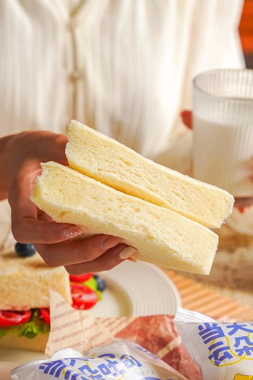 早餐团29.9到手6包童话熊云朵吐司巴氏鲜乳把云朵吃进嘴巴里口感湿度恰到好处完全不干不噎好吃到破防基地直邮 商品图5