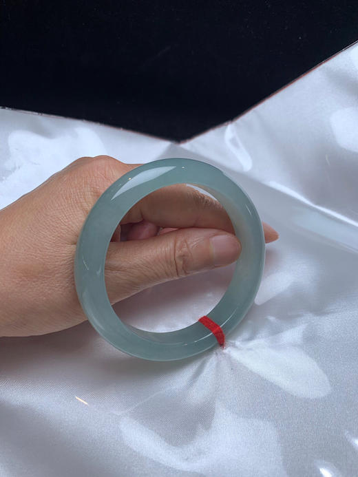 612853，59.5冰晴底手镯，整圈冰晴底色，润润的，冰透清秀 商品图5