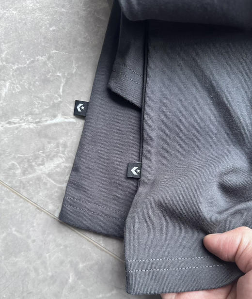 全新正品日版匡威25新款全棉气流纺印花短袖T恤断码捡漏，25年新款日版 官网9000+日元 Weapon印花
尺码L XL 商品图5