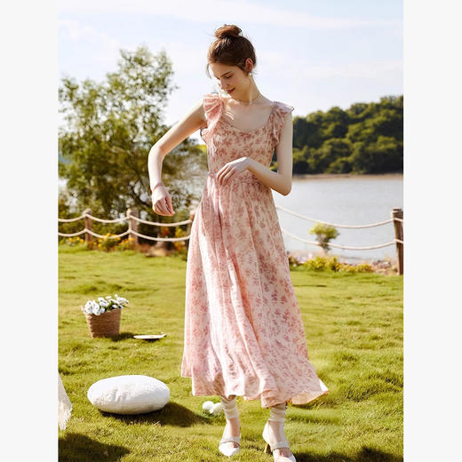 OLrain欧芮儿法式碎花连衣裙女夏季2025新款浪漫收腰小飞袖吊带裙 商品图0