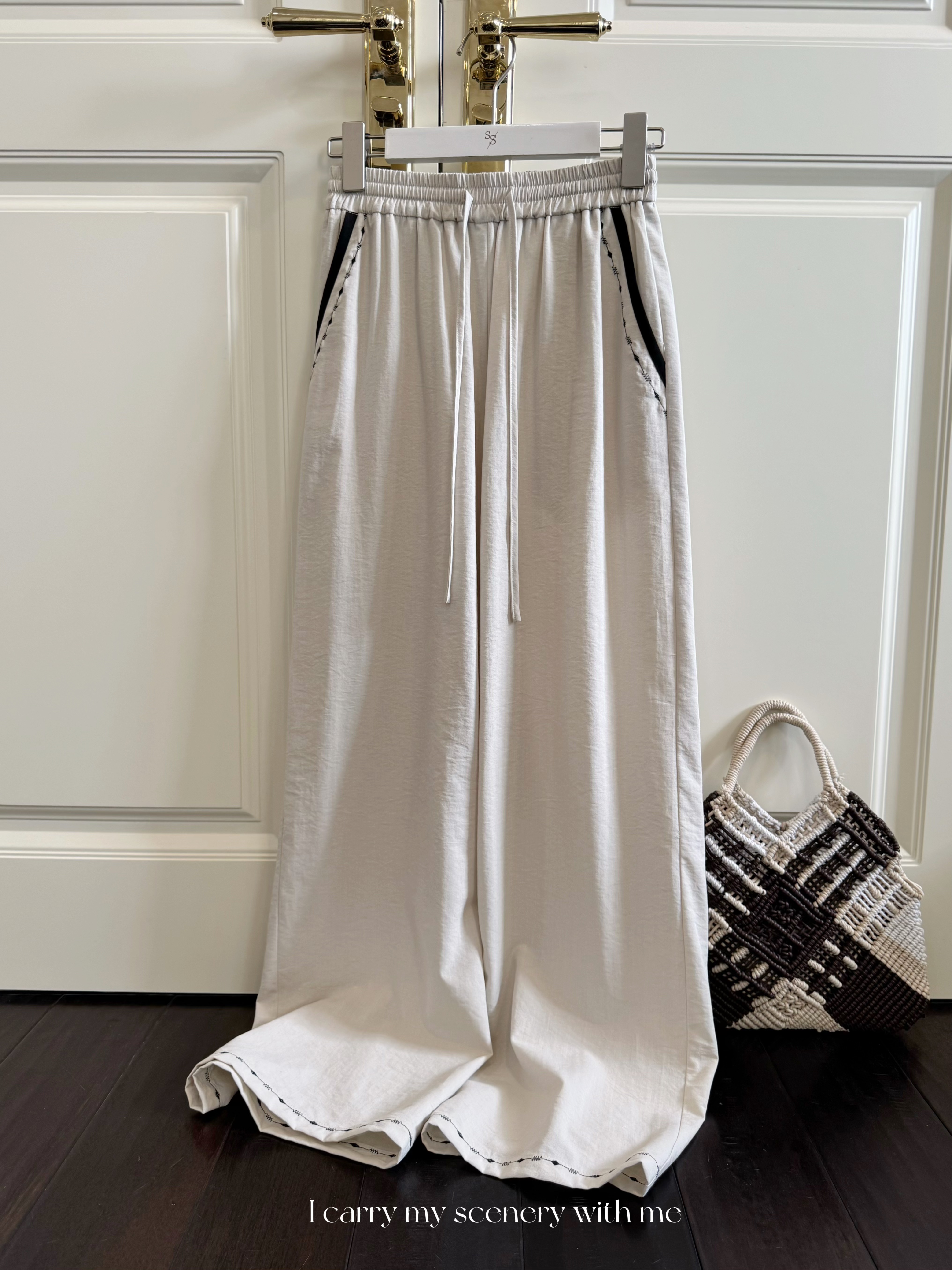 随身携带你的风景 | 舒适清爽度100分的天然纤维质感长裤 精致细节 亚麻色