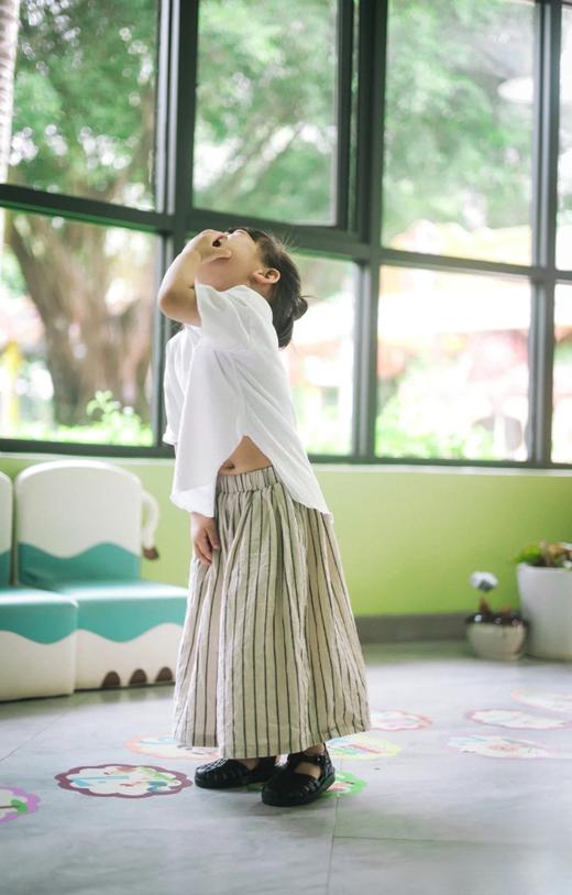 🌺夏天孩子爱出汗，【小野日记Yono's Diary夏季女宝宝日韩风格纯棉套装（XY-T-061）】👶🏻棉质面料强大的透气吸汗功能 🥰能时刻保持宝贝肌肤干爽，🔥远离闷热和黏腻。 商品图2