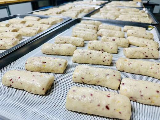 周五取货：【鲜奶山药棒】一盒8条，蓬松宣软好咀嚼，营养又好吃！ 商品图7