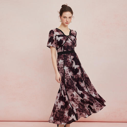 QF831斯尔丽2025夏季新款浪漫分割印花收腰放摆显高显瘦连衣裙 商品图2