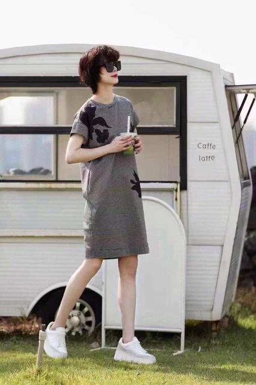 希色连衣裙 商品图1